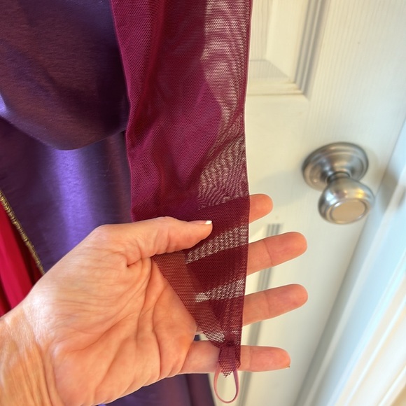 Spirit Pink and Purple Gown - Picture 4 of 12